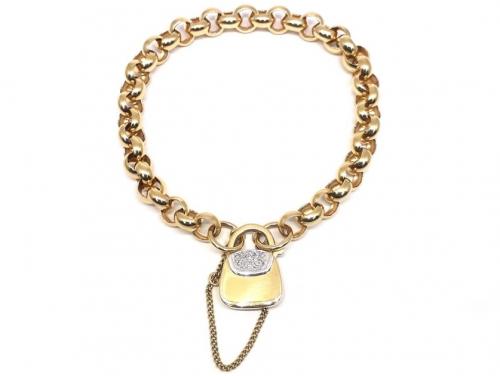 9ct Belcher Bracelet With Diamond Handbag Catch image