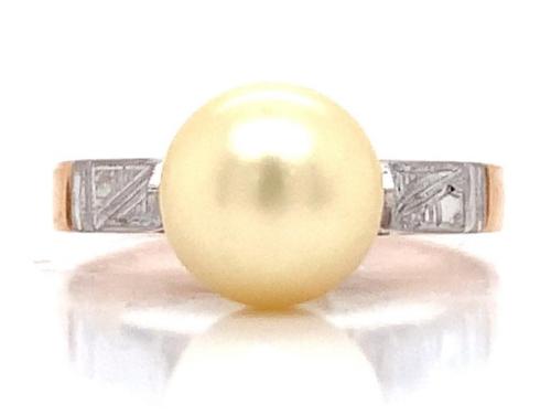 9ct Pearl Solitaire Ring image