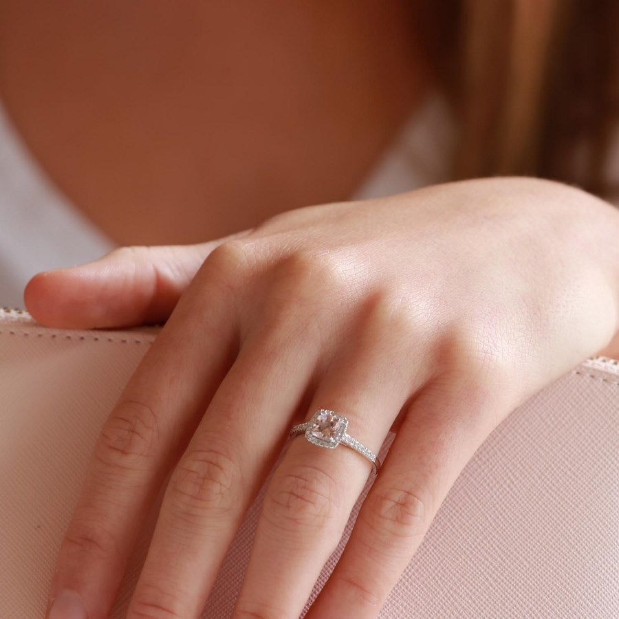 9ct white gold morganite diamond cluster ring