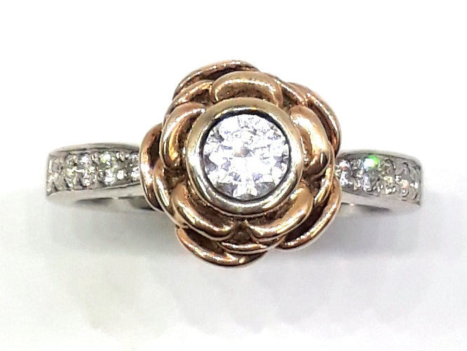 18ct two tone solitaire rose ring tdw