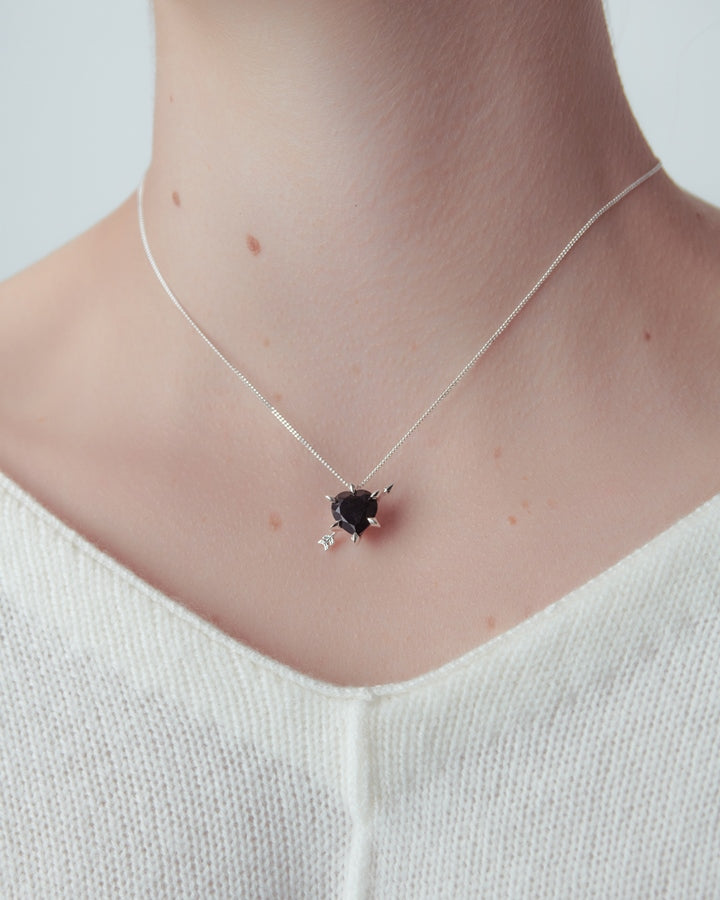 Karen walker stg onyx cupid's arrow & heart necklace