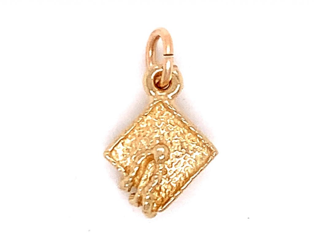 3713120 9ct graduation cap charm