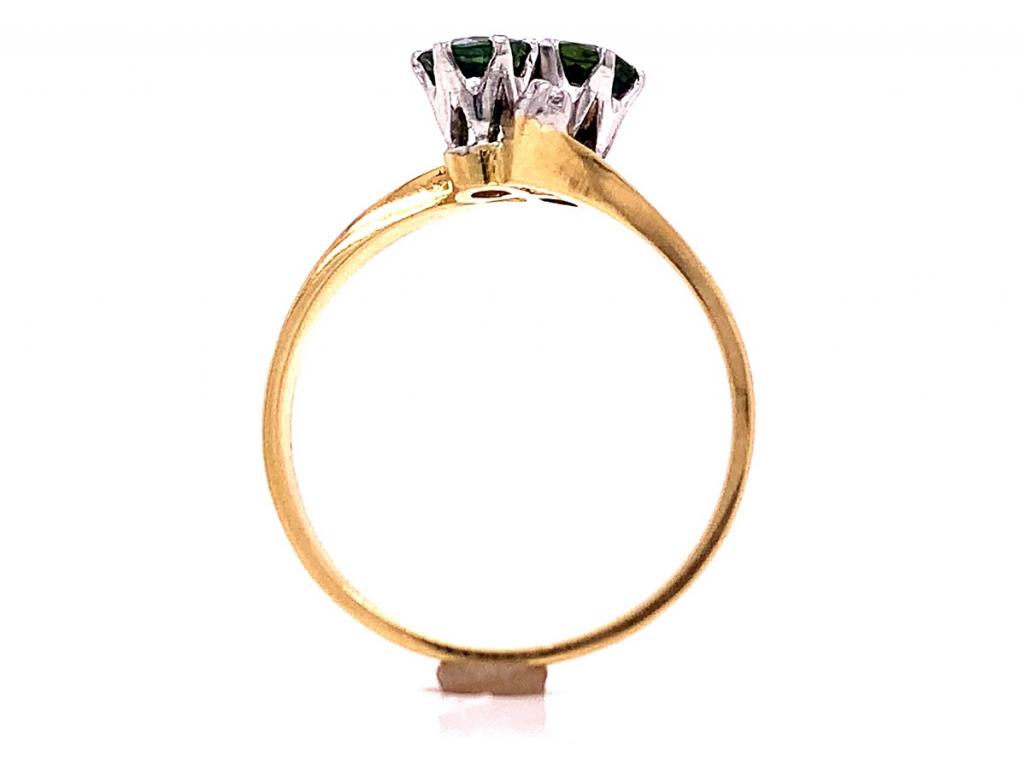 18ct two green sapphire two diamond ring