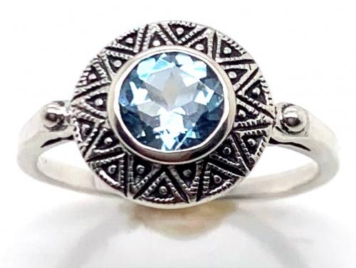 Sterling Silver Blue Topaz Ring image