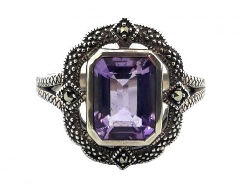 Sterling Silver Amethyst Marcasite Ring image