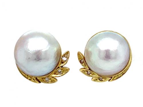18ct Mabe Pearl Diamond Stud Earrings image