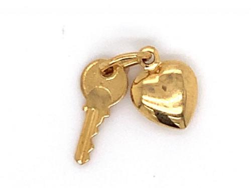 9ct Heart & Key Charm image