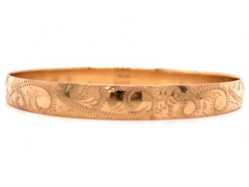 9ct 7mm Engraved Bangle image