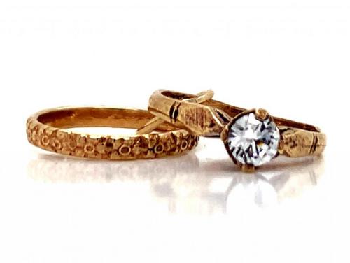 9ct Cubic Zirconia Two Rings Charm image