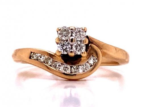 9ct Diamond Swirl Ring image
