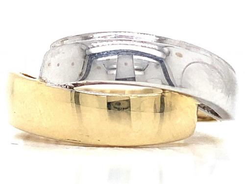 9ct Two Tone Crossover Ring image