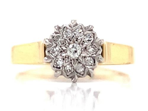 18ct Diamond Cluster Ring TDW 0.13ct image