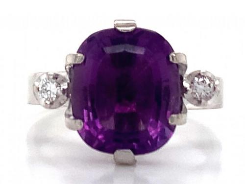 18ct White Gold Amethyst Diamond Ring image