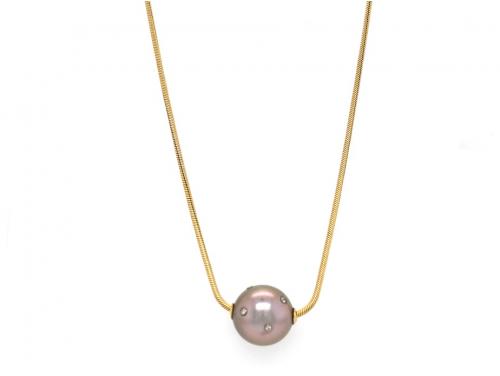18ct Pearl Diamond Necklace 43cm image