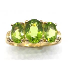 9ct 3 Peridot Diamond Ring image