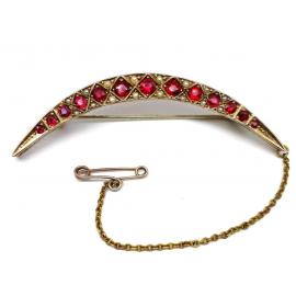 9ct Vintage Crescent Moon Brooch image