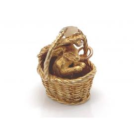 9ct Hare in a Basket Charm image