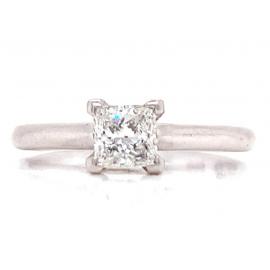 18ct White Gold Princess Cut Diamond Solitaire Ring TDW 0.50ct image