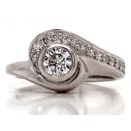 18ct White Gold Diamond Solitaire Ring TDW 0.60ct image