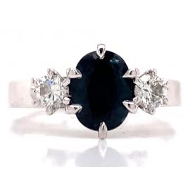 18ct White Gold Sapphire Diamond Ring TDW 0.28ct image
