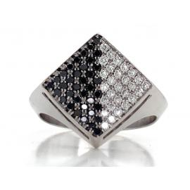 18ct White Gold Black & White Diamond Ring TDW 0.55ct image