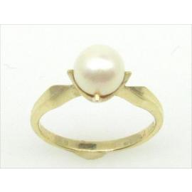 9ct Cultured Pearl Ring image