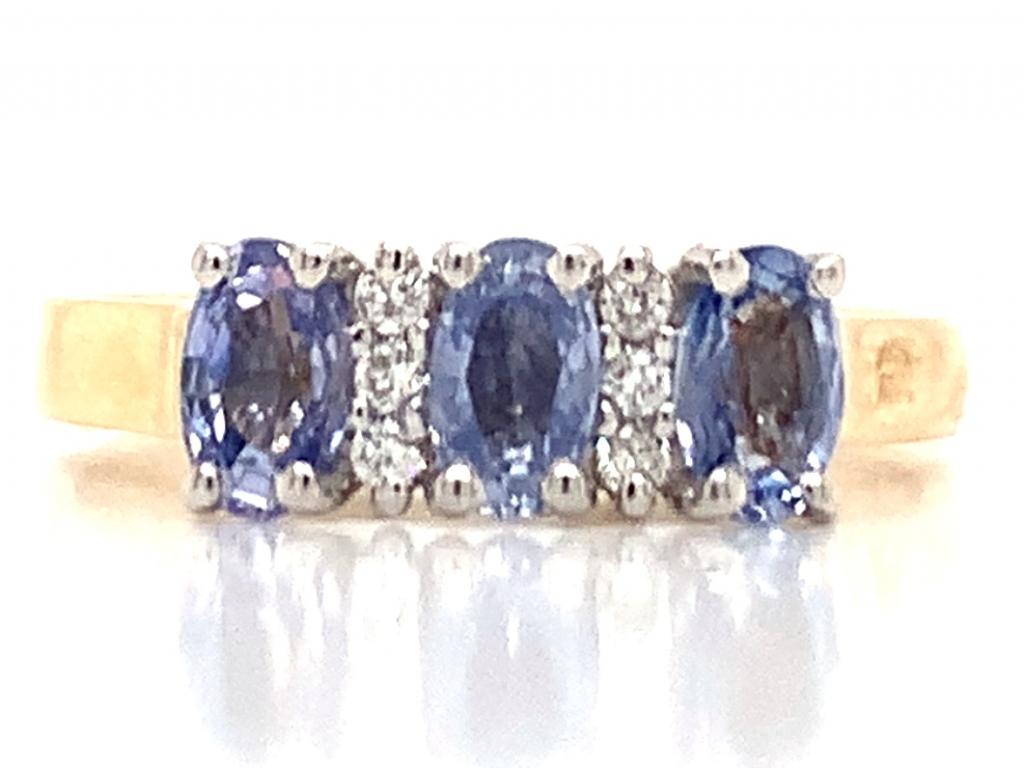 070510 9ct ceylon sapphire diamond ring tdw 0
