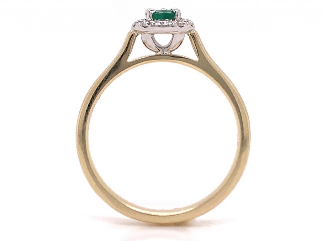 9ct emerald diamond cluster ring tdw 0