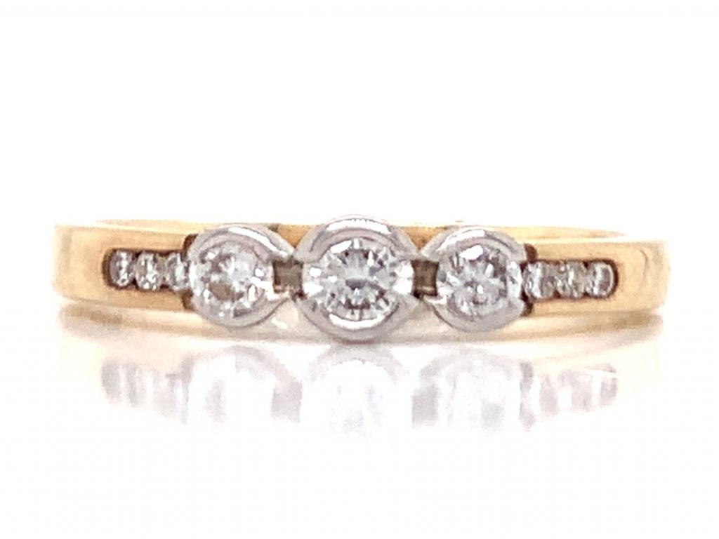 9ct Three Diamond Ring TDW 0.33ct