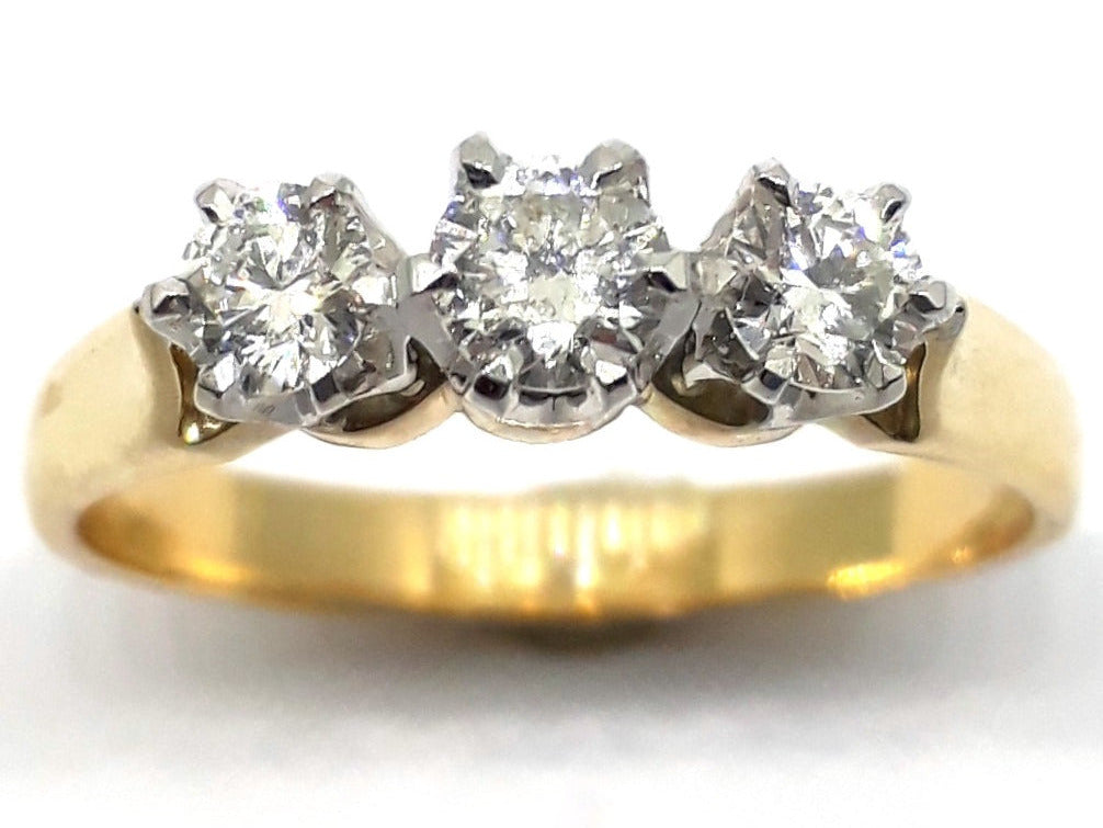 091083 9ct 3 diamond ring trio