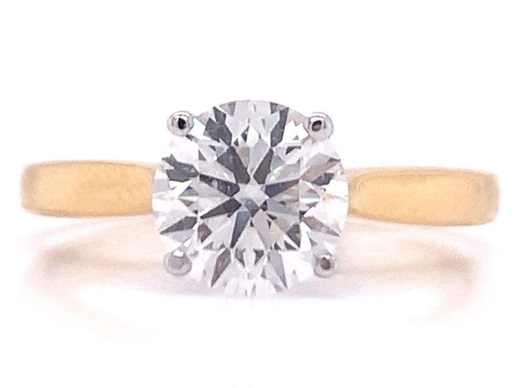 091156 18ct diamond solitaire ring tdw 2
