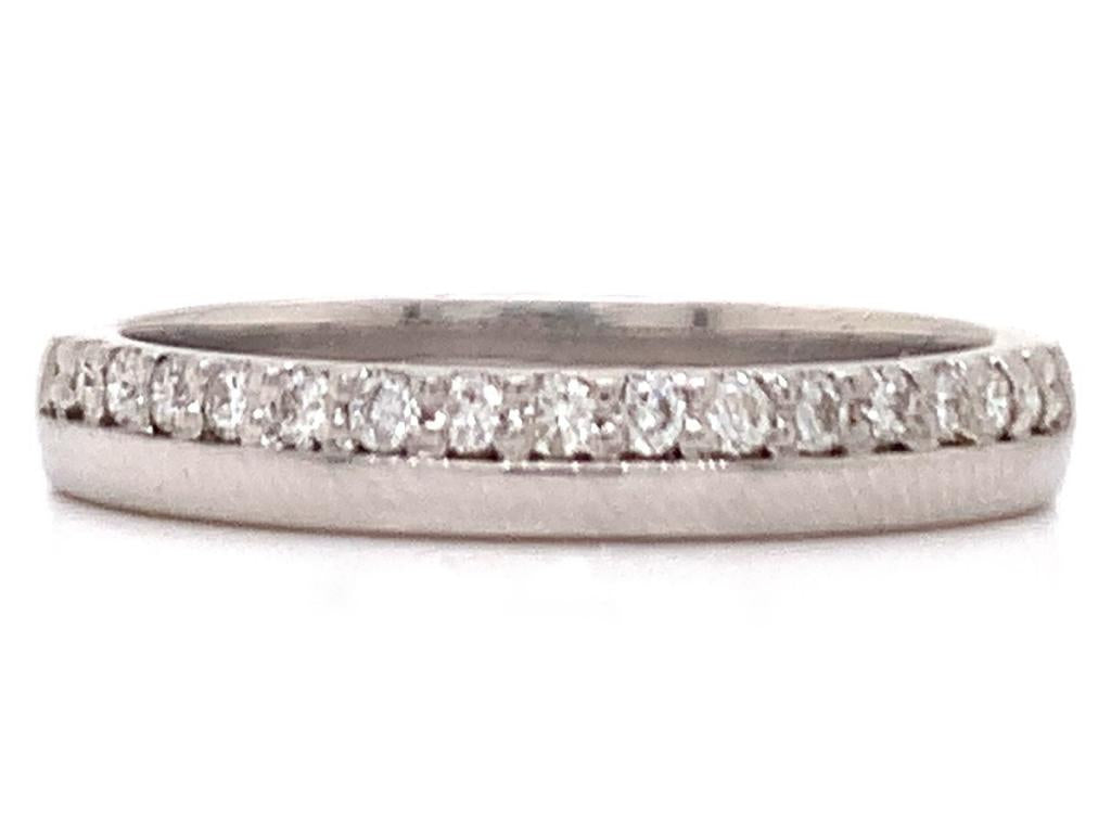 091232 9ct white gold diamond eternity ring tdw 0