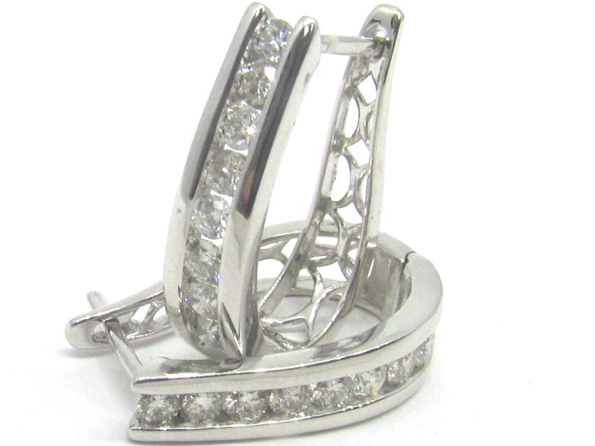 202400 10ct white gold 1