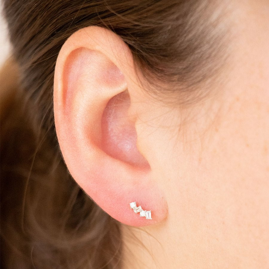 9ct round & baguette diamond earrings tdw 0