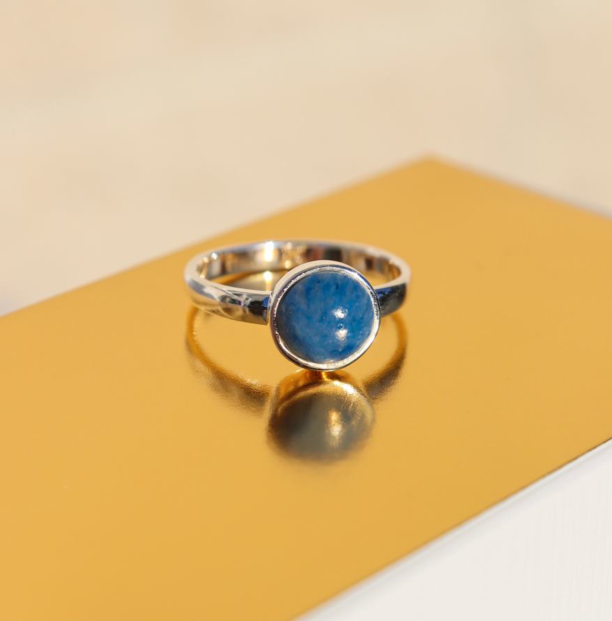 La Stele Stg Lapis Lazuli Round Ring