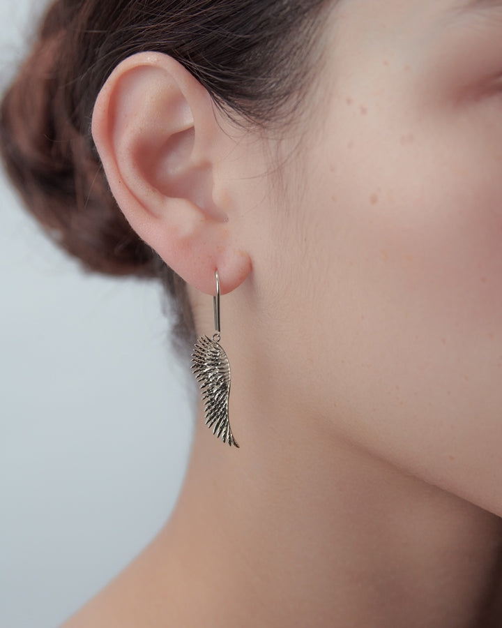 Karen walker stg mini cupid's wing earrings