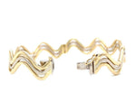 Load image into Gallery viewer, 18ct Three Wave Snap &amp; Hinge Bracelet

