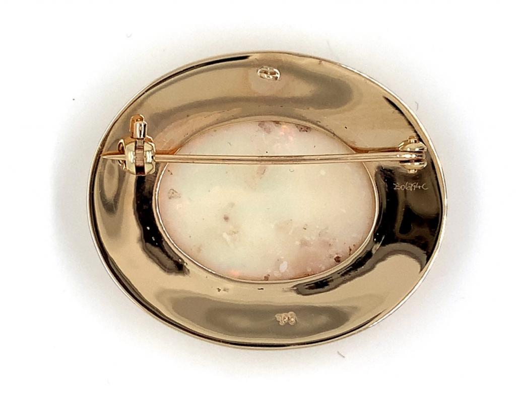 9ct Oval Opal Brooch