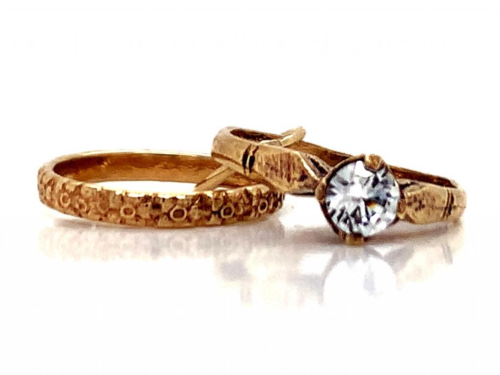 3713725 9ct cz rings charm