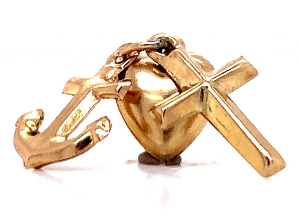 3714015 9ct heart cross anchor charm