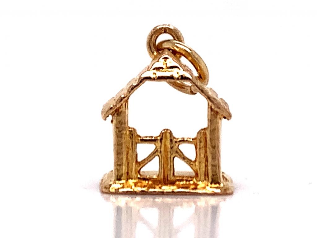 3714249 9ct stable charm