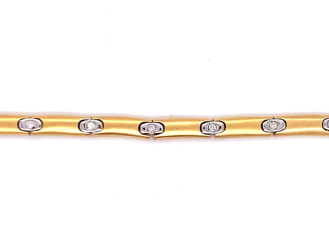 18ct two tone diamond bracelet tdw 0