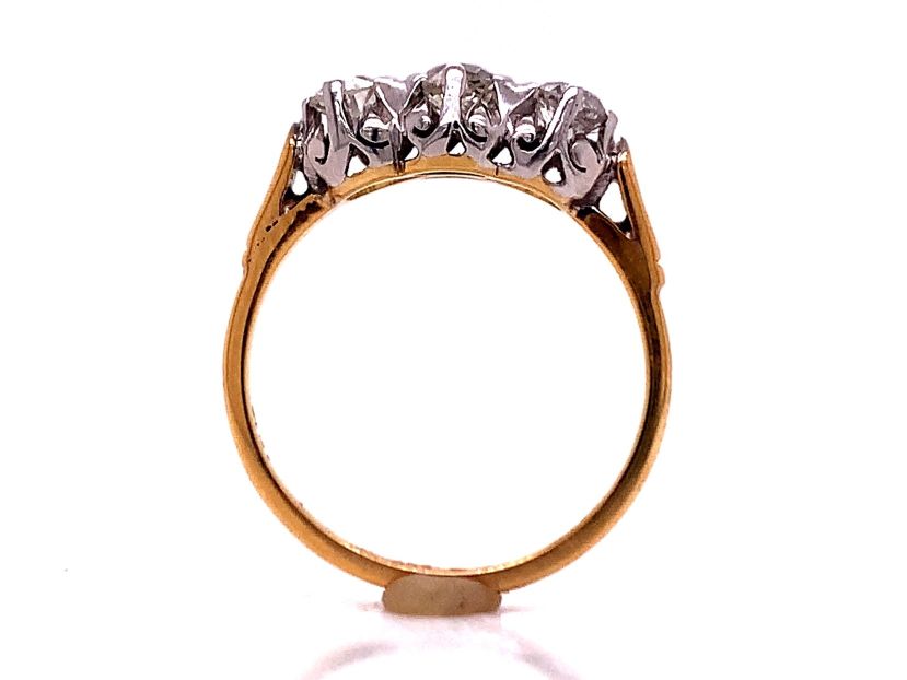 18ct Three Diamond Ring TDW 0.56ct