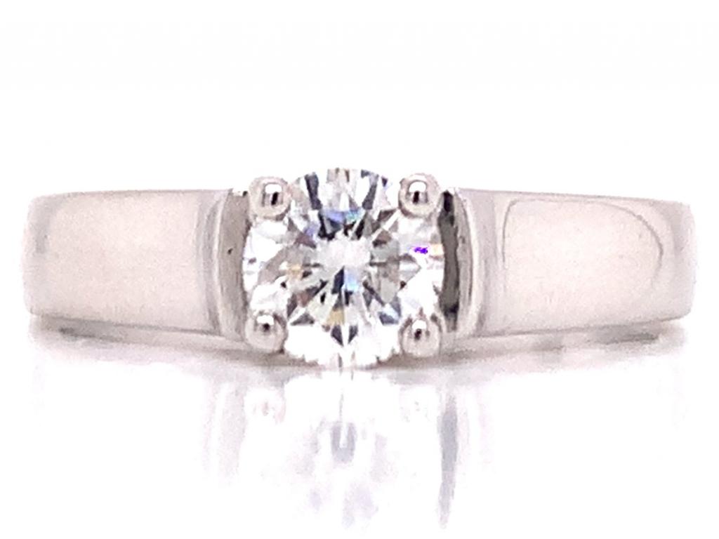 3810854 18ct diamond solitaire ring tdw 1