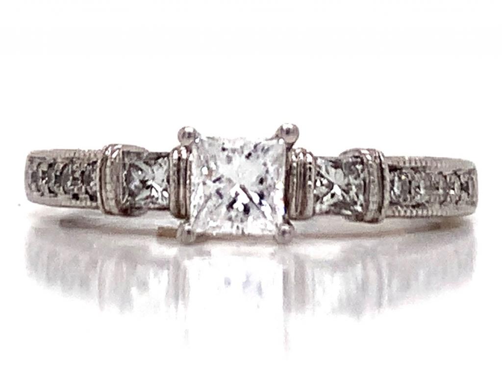 3811065 14ct white gold princess diamond solitaire ring tdw 0