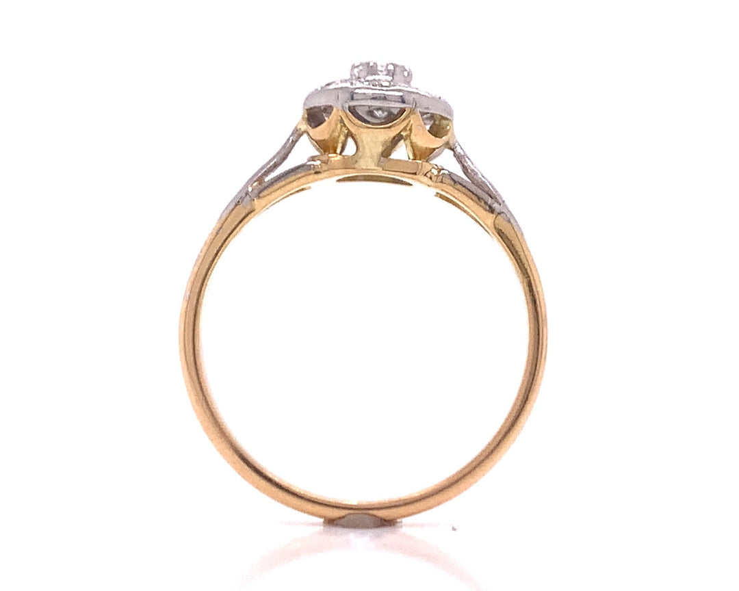 18ct/Platinum Diamond Deco Cluster Ring TDW 0.18ct