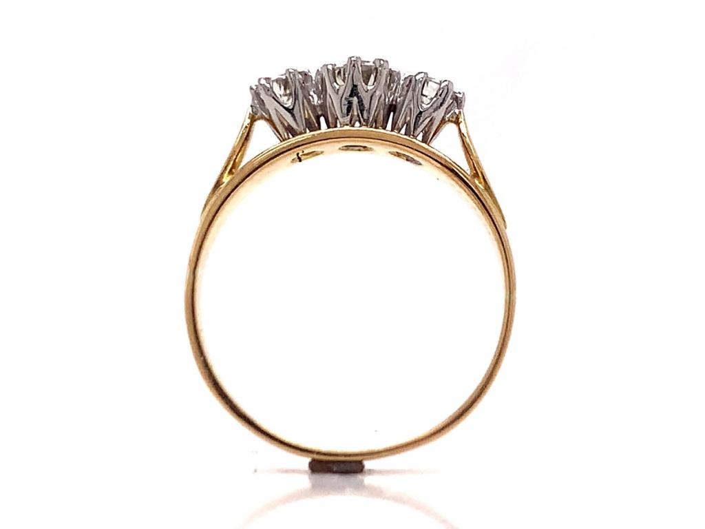 18ct Three Diamond Ring TDW 0.34ct