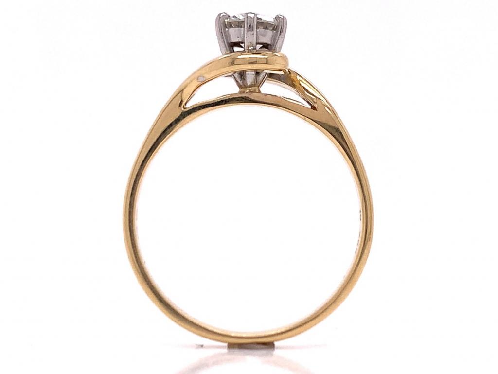18ct diamond twist solitaire ring tdw 0