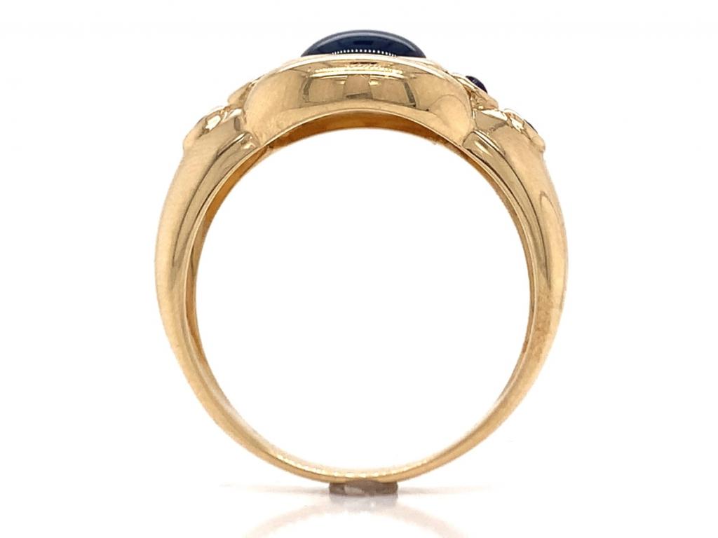 18ct cabochan sapphire deco ring