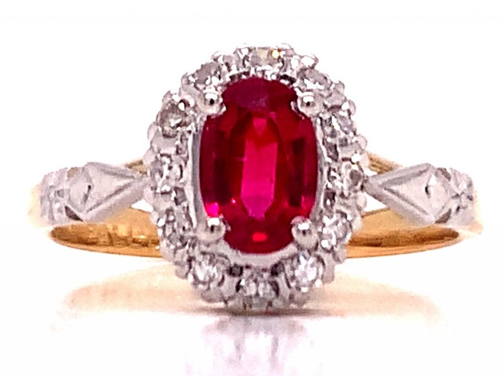 18ct/Palladium Synthetic Ruby Diamond Cluster Ring TDW 0.12ct
